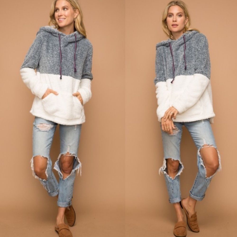 Color Block Faux Fur Hoodie